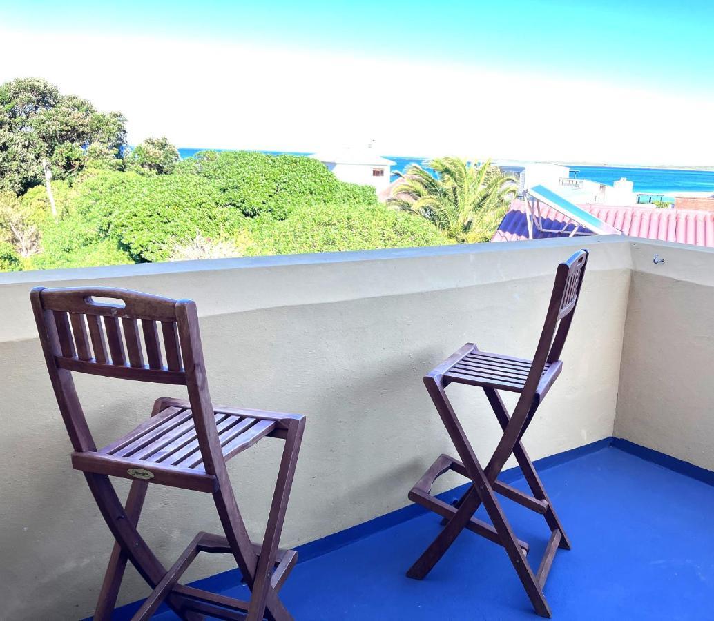 Silverdunes - Seaview Bettyʼs Bay Exteriör bild